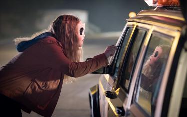 screenshoot for The Strangers: Prey at Night