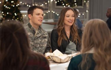 screenshoot for Love the Coopers